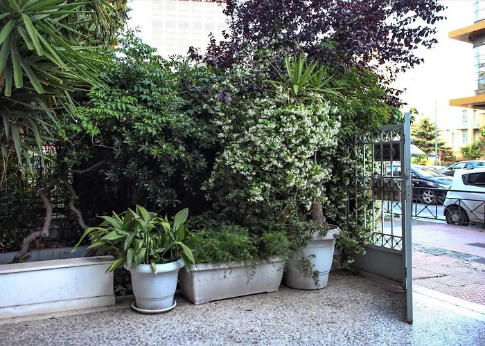 Best Neighbourhood Apartment In Athens Near Metro Station & Hospitals
